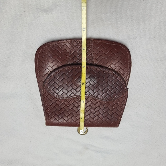 Brown Woven Leather Clip On Pouch Bag - Picture 8 of 10